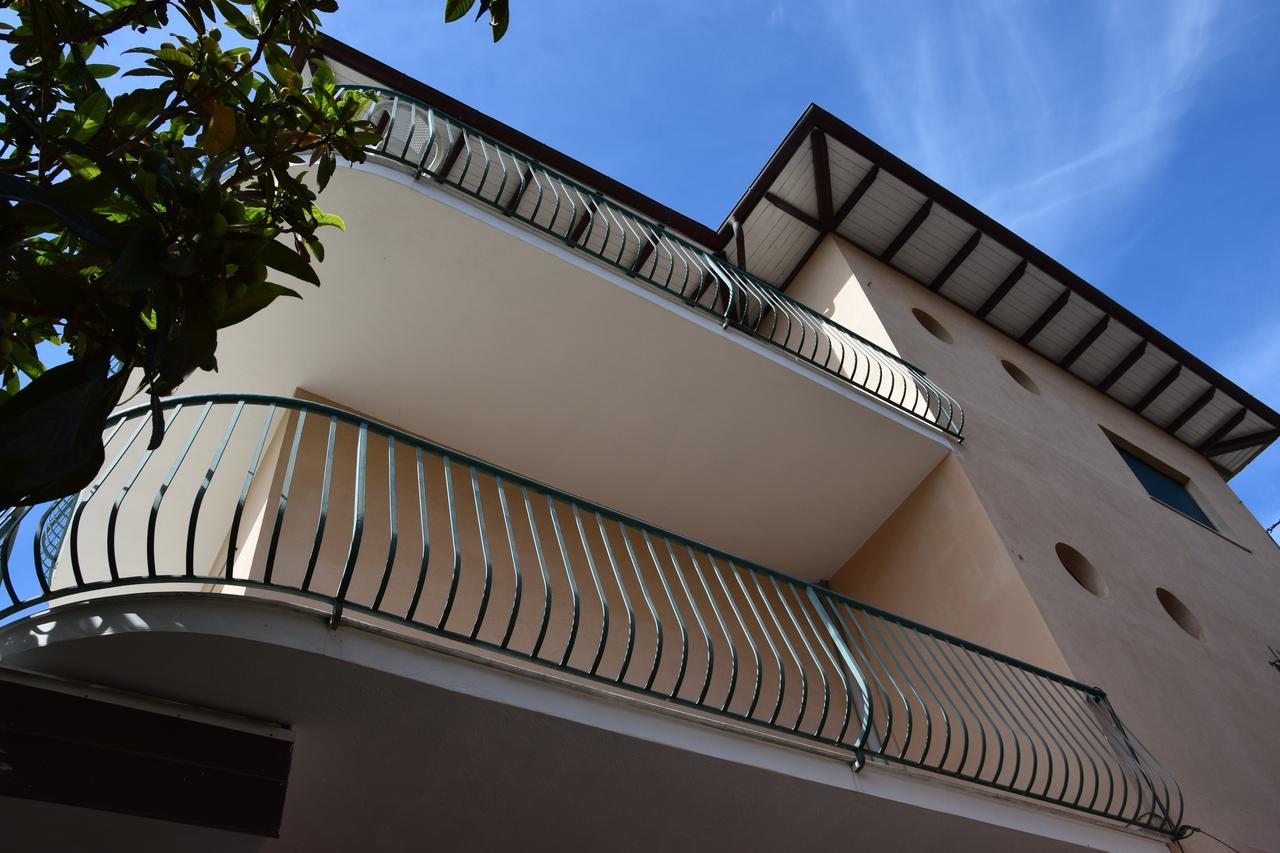 Hotel Pozzuolo Celle Ligure Extérieur photo
